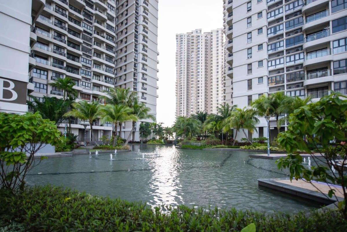 Comfy 3Br Apt In Danga Bay Free Parking Sea View Johor Bahru Exterior photo