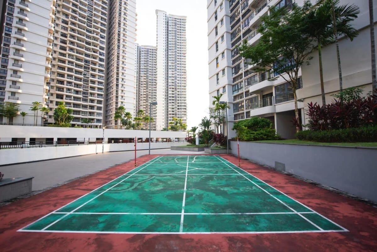 Comfy 3Br Apt In Danga Bay Free Parking Sea View Johor Bahru Exterior photo