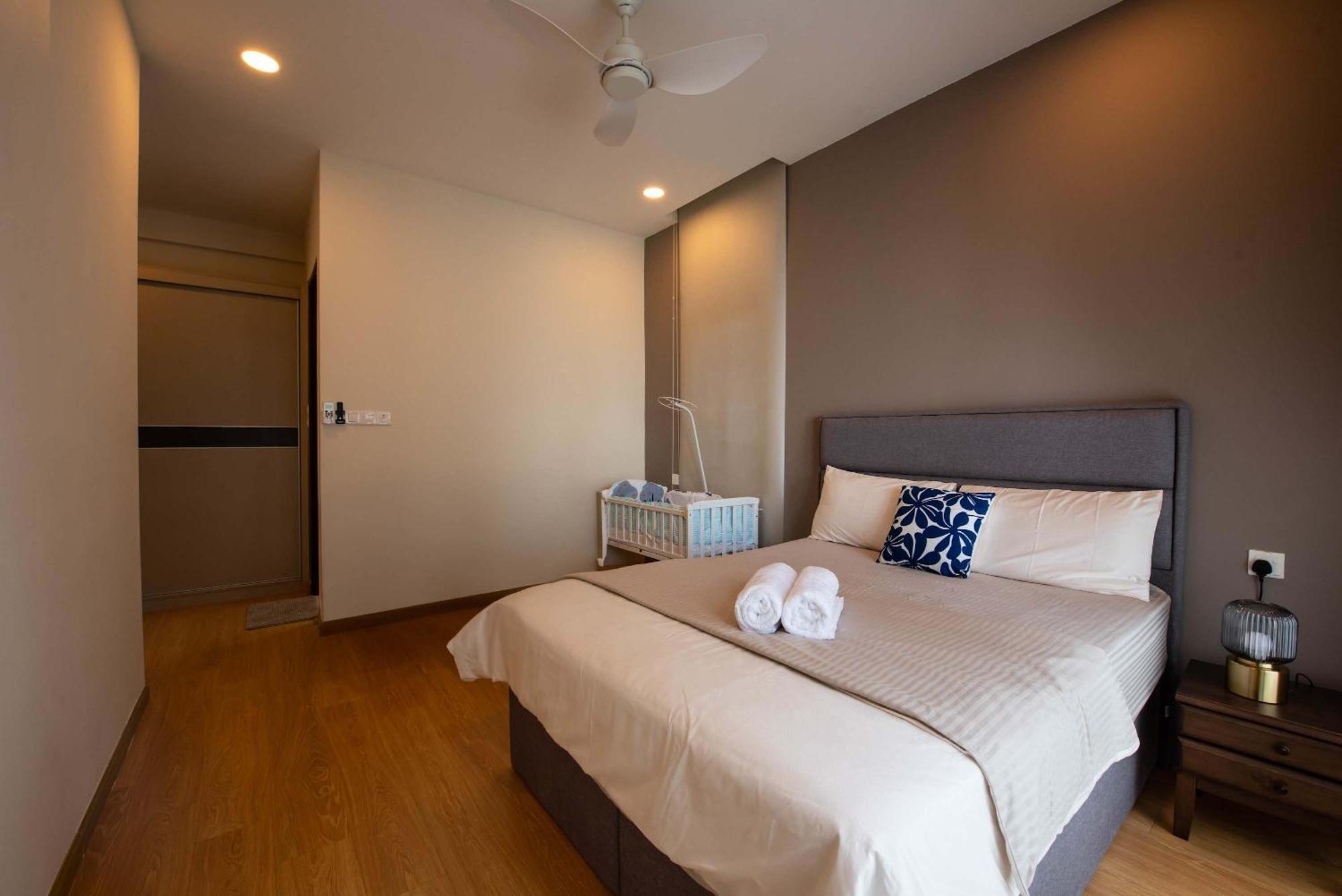 Comfy 3Br Apt In Danga Bay Free Parking Sea View Johor Bahru Exterior photo